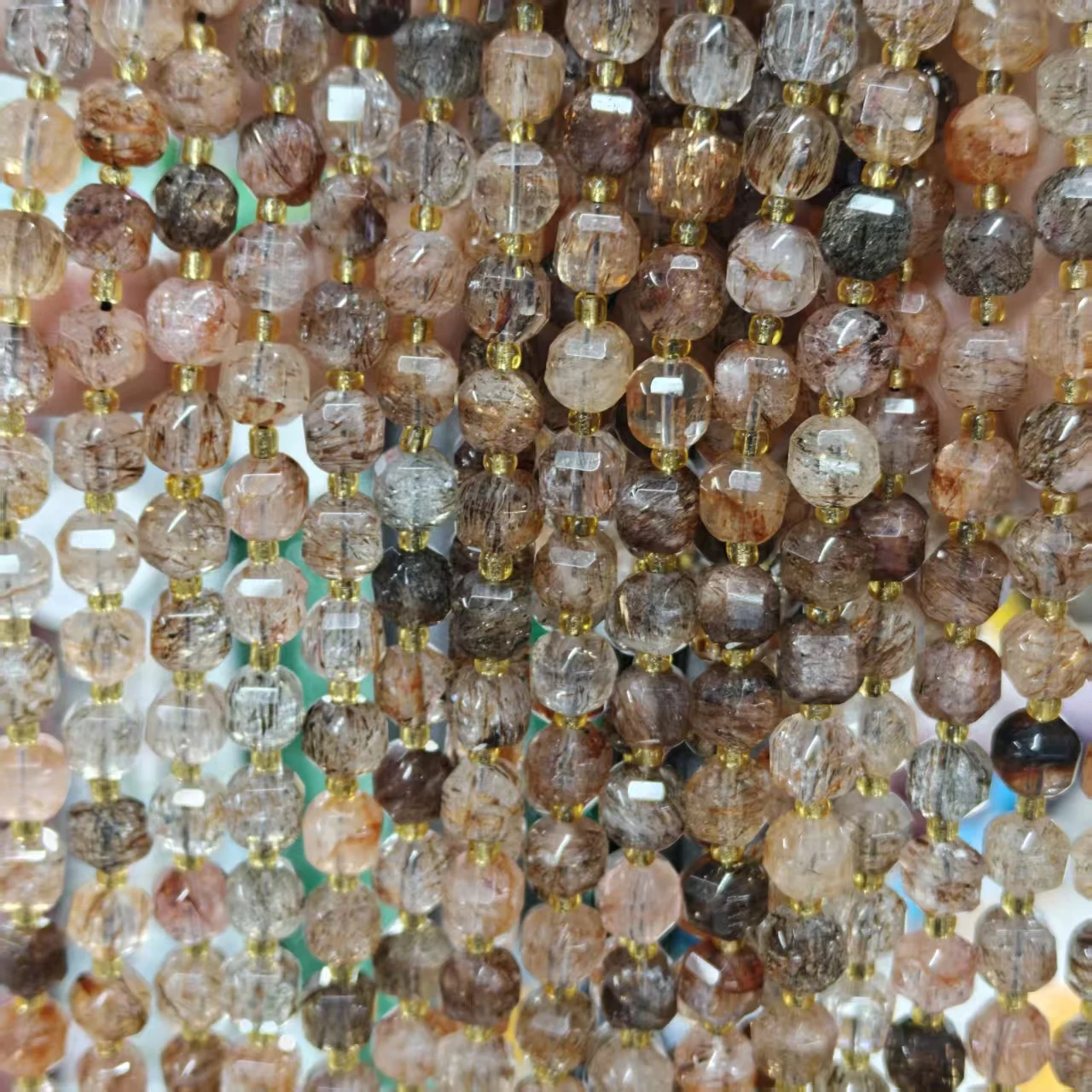 XINGYU Natürliche Schwarz-Gold Super Seven 7 Quarz Facettierte Quadratische Würfel Glatte Runde Perlen Schmuckherstellung Design Armband Geschenk – Detail 4