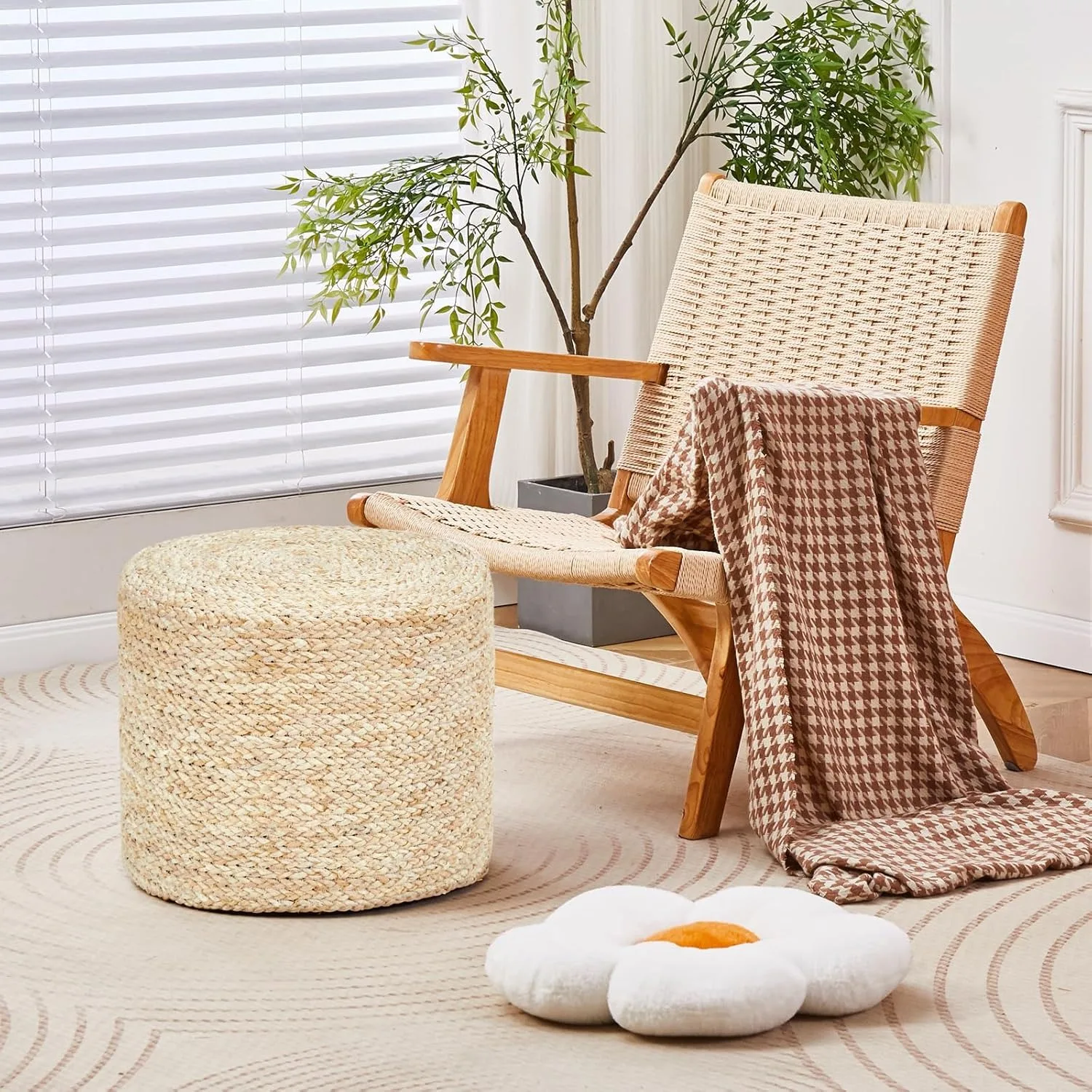 18'' Ottoman Pouf, Natural Braided Poof, Rustic Handweave Lounge Pouffe, Boho Footrest Stool for Bedroom, Accent Table or Seat