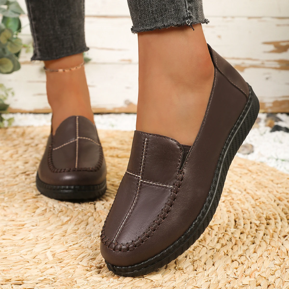 Women's Stitched Leather Loafers, 2cm Low Heel Non-slip Casual Flats, Comfortable Slip-On Walking Shoes, Drop Shipping Available