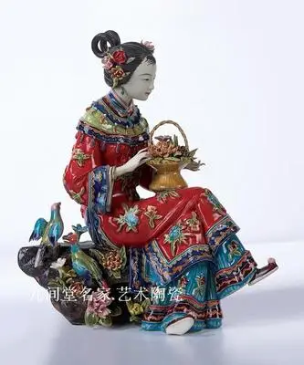 

Porcelain ancient beauty heart girl Shiwan doll Chinese style living room porch club decoration girl Beauty figure Sculpture sta