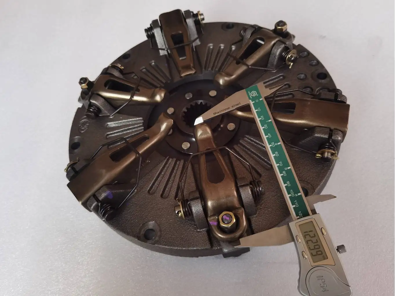 TB550.211A / RK704.21D.011 ,10 inch clutch with PTO disc for Foton Lovol FT404 FT454 TB504 / Zoomlion series tractor