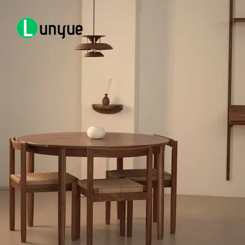 Nordic Red Oak Round Dining Table Solid Wood Small Circular Table for Home Restaurant Light Luxury Simple Style Furniture