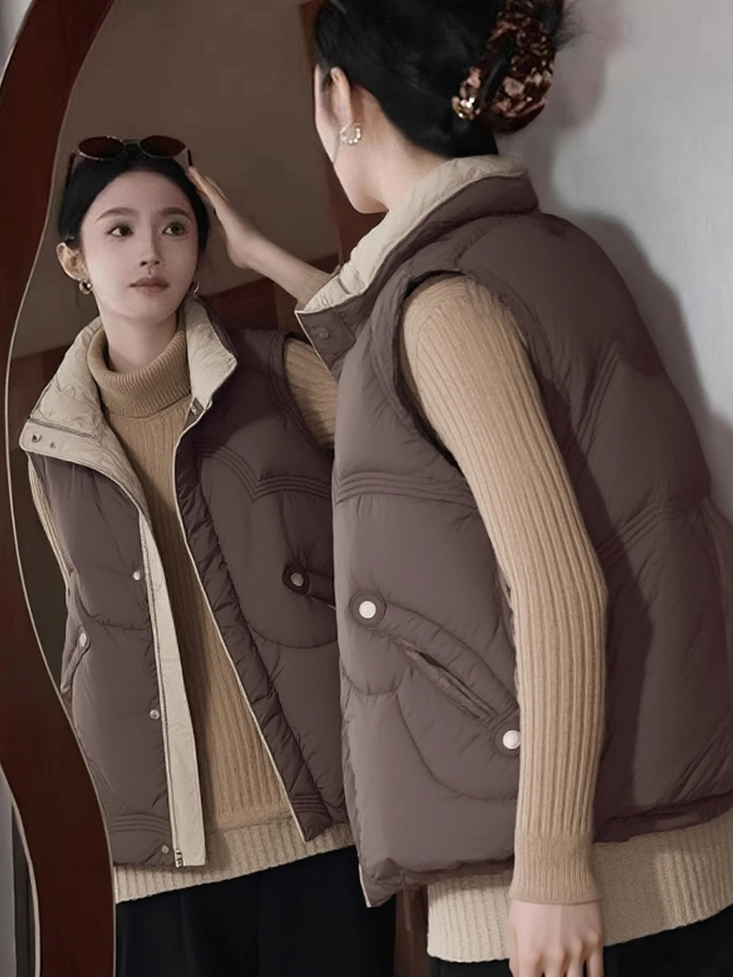 

Faionable Winter Outerwear Top Women's Svel Vest Casual Unique Design High-End Brand Knitwear Button Detail Regular Fit