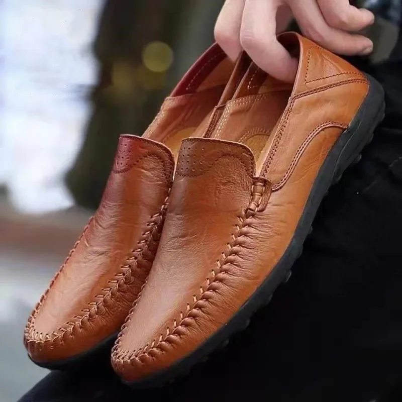 

Shoes Men Leather Spring Loafers Slip on Business Casual Leather Shoes Classic Soft Moccasins Hombre Breathable Flats Shoes