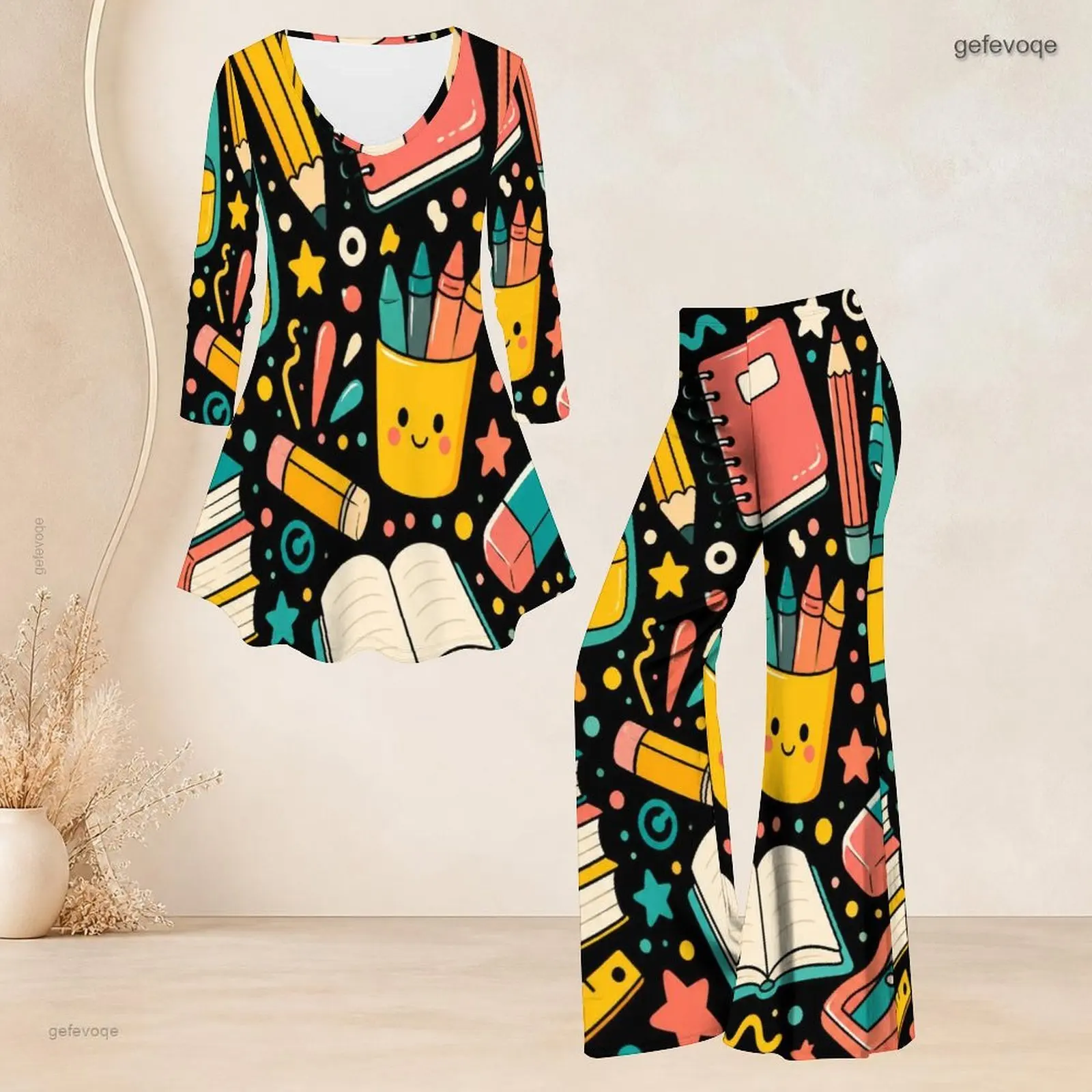 Round Neck Three Quarter Sleeve Flared Top Flared Pants Two Piece Printed Pants Set for Women