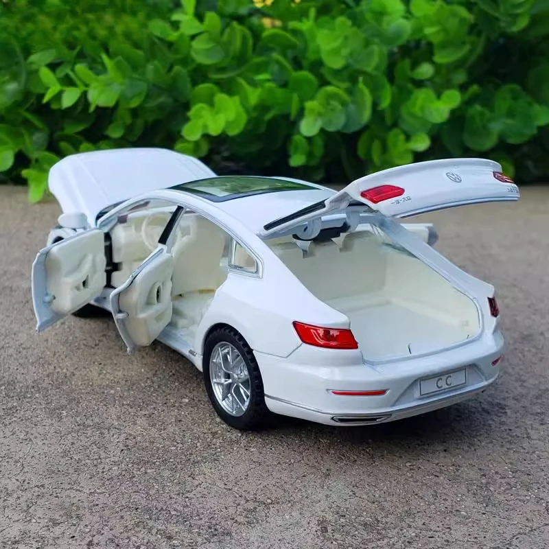 1:32 CC Simulazione Auto In Lega Pressofuso Modello Suono e Luce Tirare Indietro Giocattolo Display Ornamento Ragazzi Regalo Modello Squisito Giocattolo