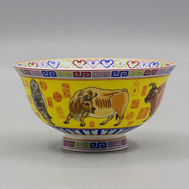 

Qing Dynasty Qianlong Pink Yellow Five Bulls Wealth Bowl Antique Porcelain Antique Collection Old Goods Old Goods Ornament
