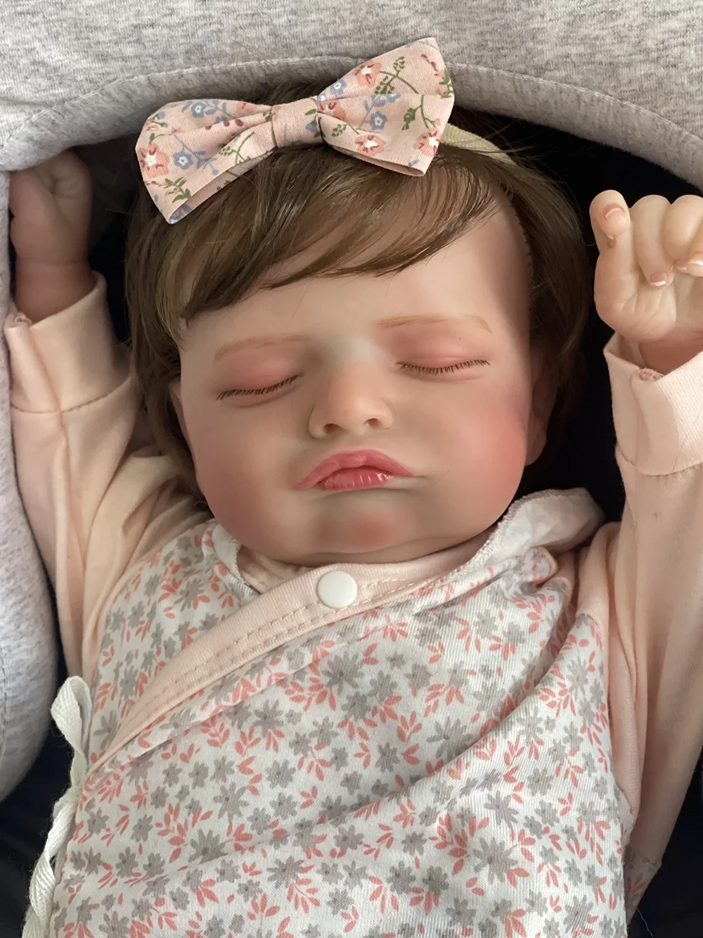 18inch Bebe Reborn Doll Sleeping Baby Rosalie with Rooted Hair 3D Painted Skin Many Details Veins Muñeca Bebe Reborn para Niña