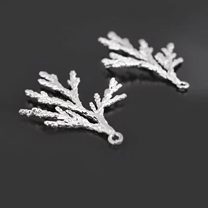 6PCS 18K Gold Color Brass Pine Leaves Tree Leaf Charms Pendants High Quality Diy Jewelry Making Necklace Earrings Accessories