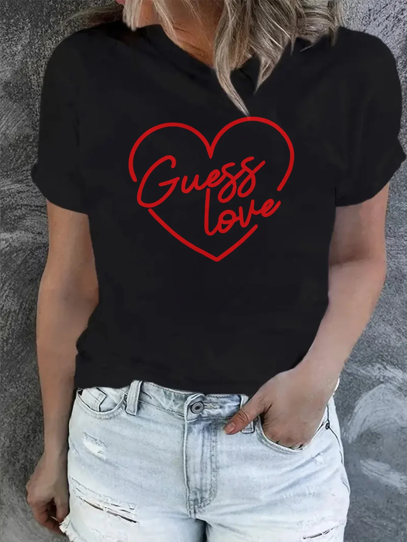 Ladies Casual Short Sleeve T-shirt Red Heart-shaped 'Guess Love' Printed round Neck Loose Fit Top
