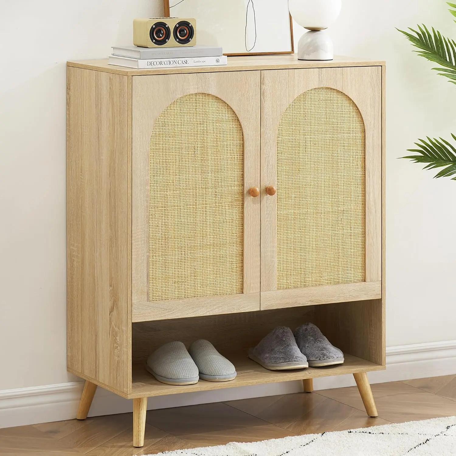 

Pho_0Y1S Shoe Cabinet, Natural