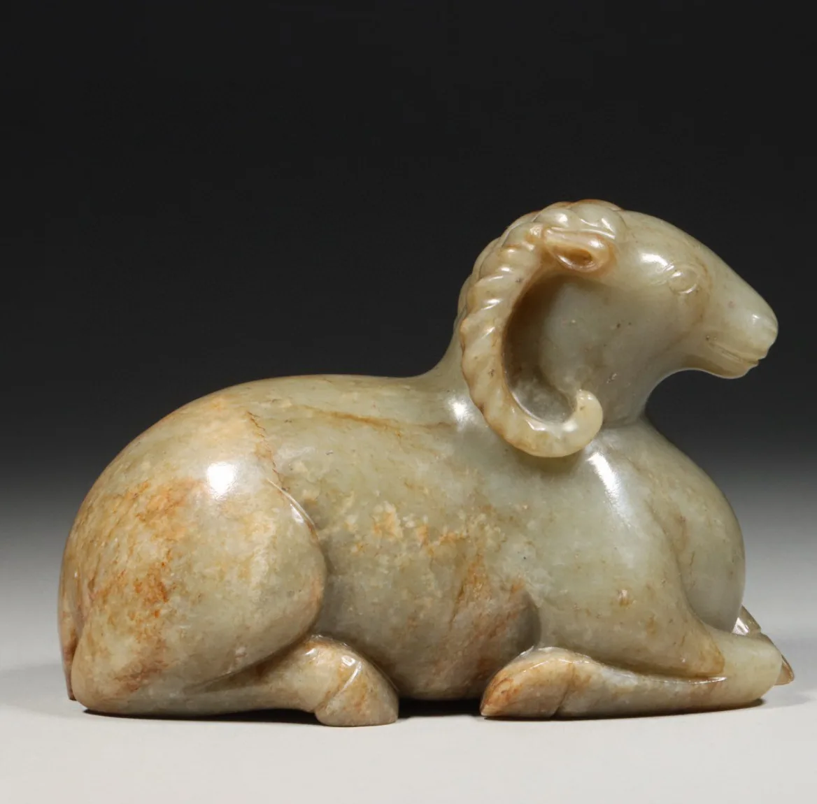 CHINESE QING DYNASTY 1103g 100% NATURAL HOTAN WHITE JADE HANDCARVED SHEEP STATUE