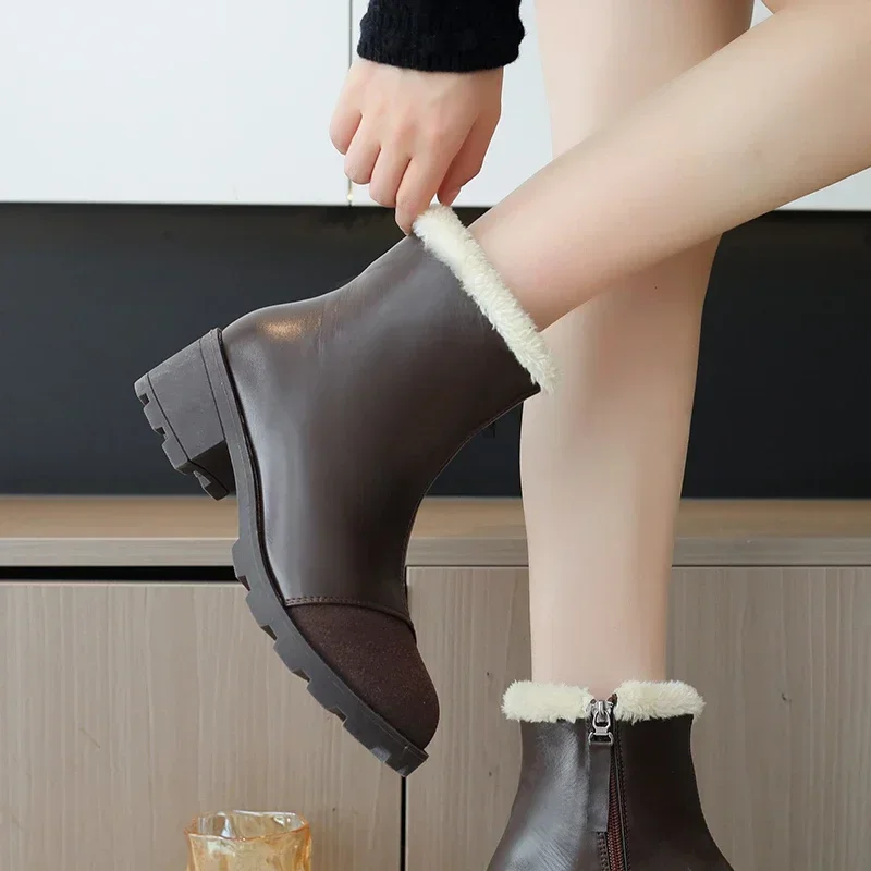 Bottes à bout rond avec fermeture éclair pour femme, chaussures à plateforme, talon optique, monochromatique, mode d'hiver, nouveau, 2023