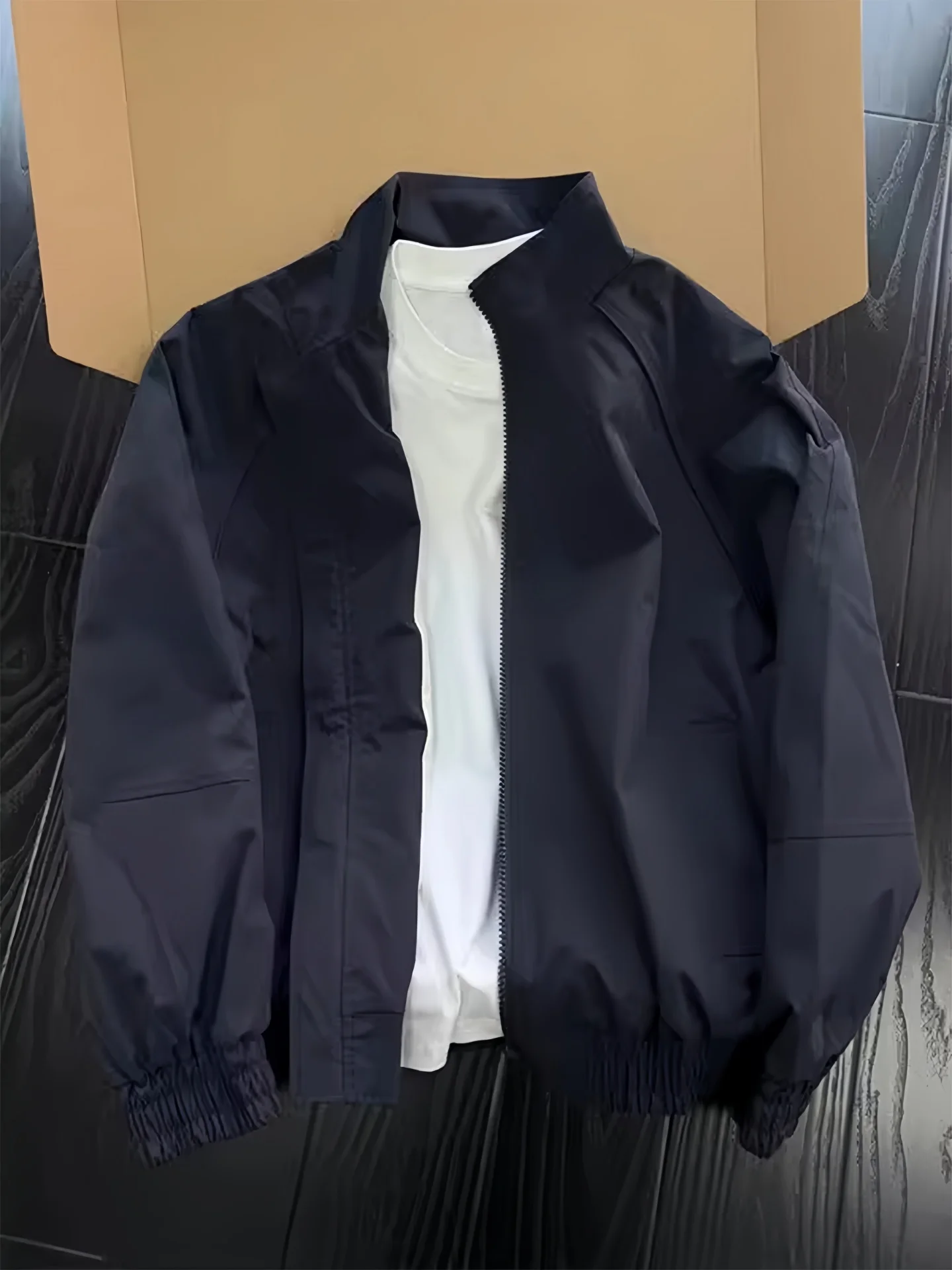 

Мужская демисезонная куртка-бомбер Cleanfit American Style из полиэстера с защитой от износа