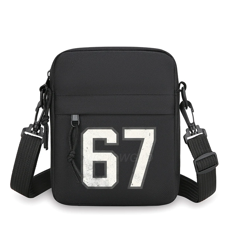 "نجا 67 يومًا من المدرسة" حقيبة كتف للأطفال عتيقة بستة سبعة مطبوعة حقائب هاتف محمول صغيرة موضة ميمي 67 حقيبة كروسبودي