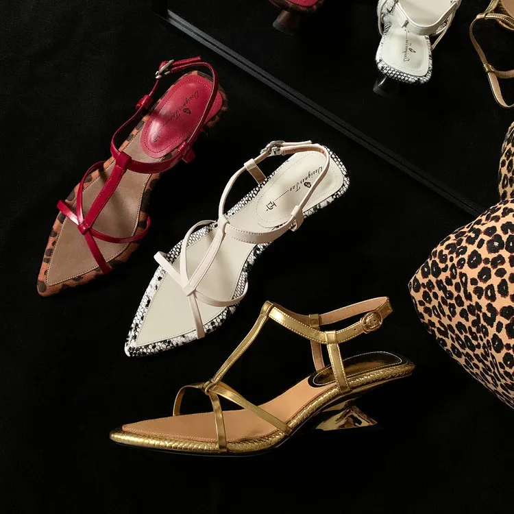 

2025 Summer New Design Sandals Gold Leather Thin Band Prom Party Shoes Strange High Heels 5.5cm Dress White Sapatos Femininos