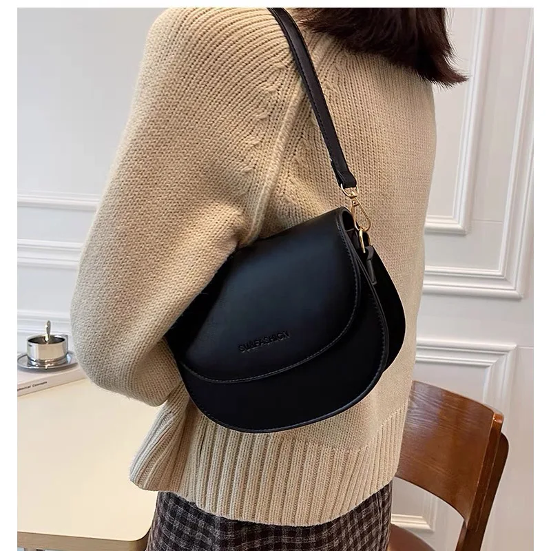 2024 New Fashionable Summer Hot selling Women's Saddle Bag Crossbody Bag Advanced Underarm Designer Shoulder Bag