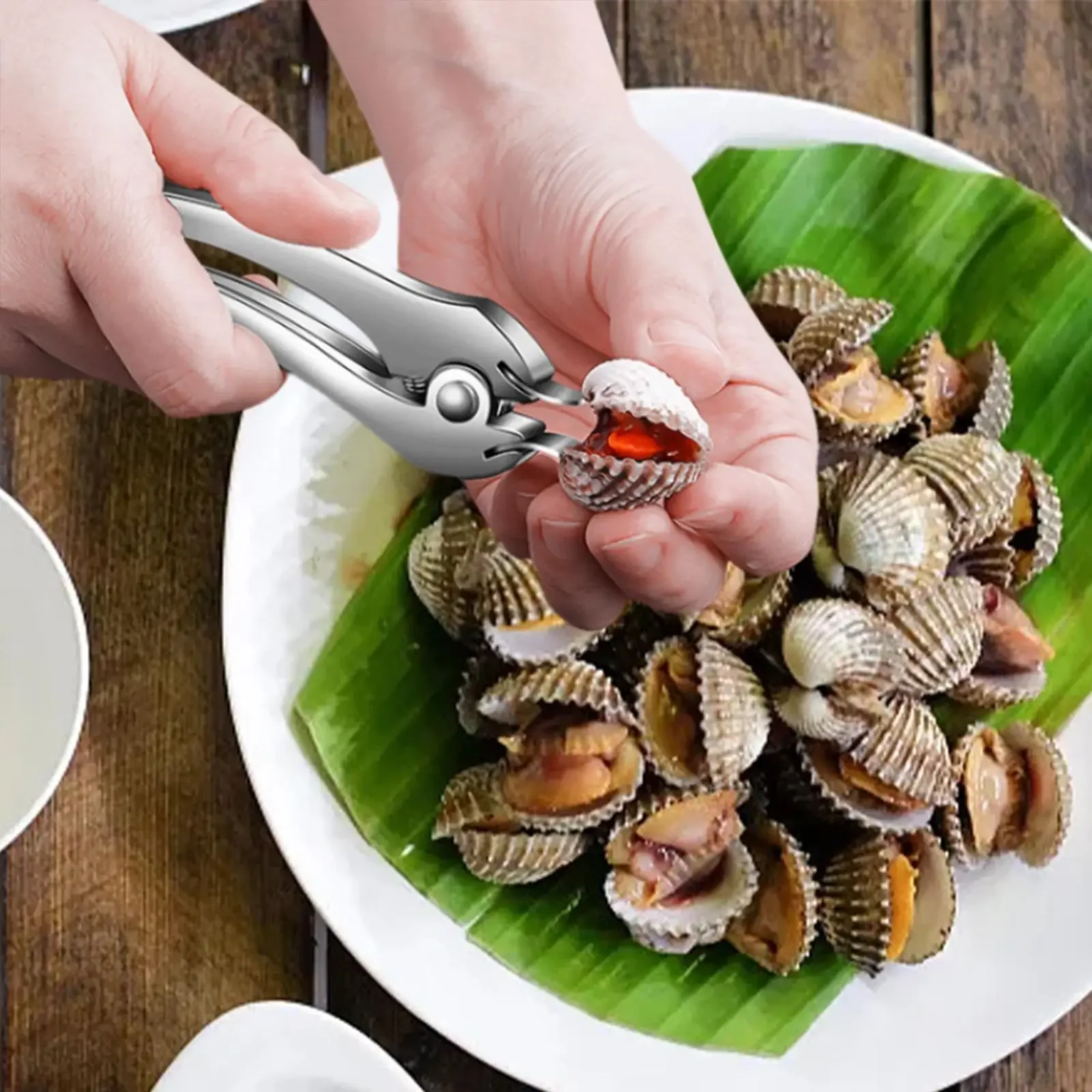 

Hot Clam Clips Portable Durable Seafood Tools Creative Opener Tool Shucker Shell Clamp Opener for Buffet Hotel