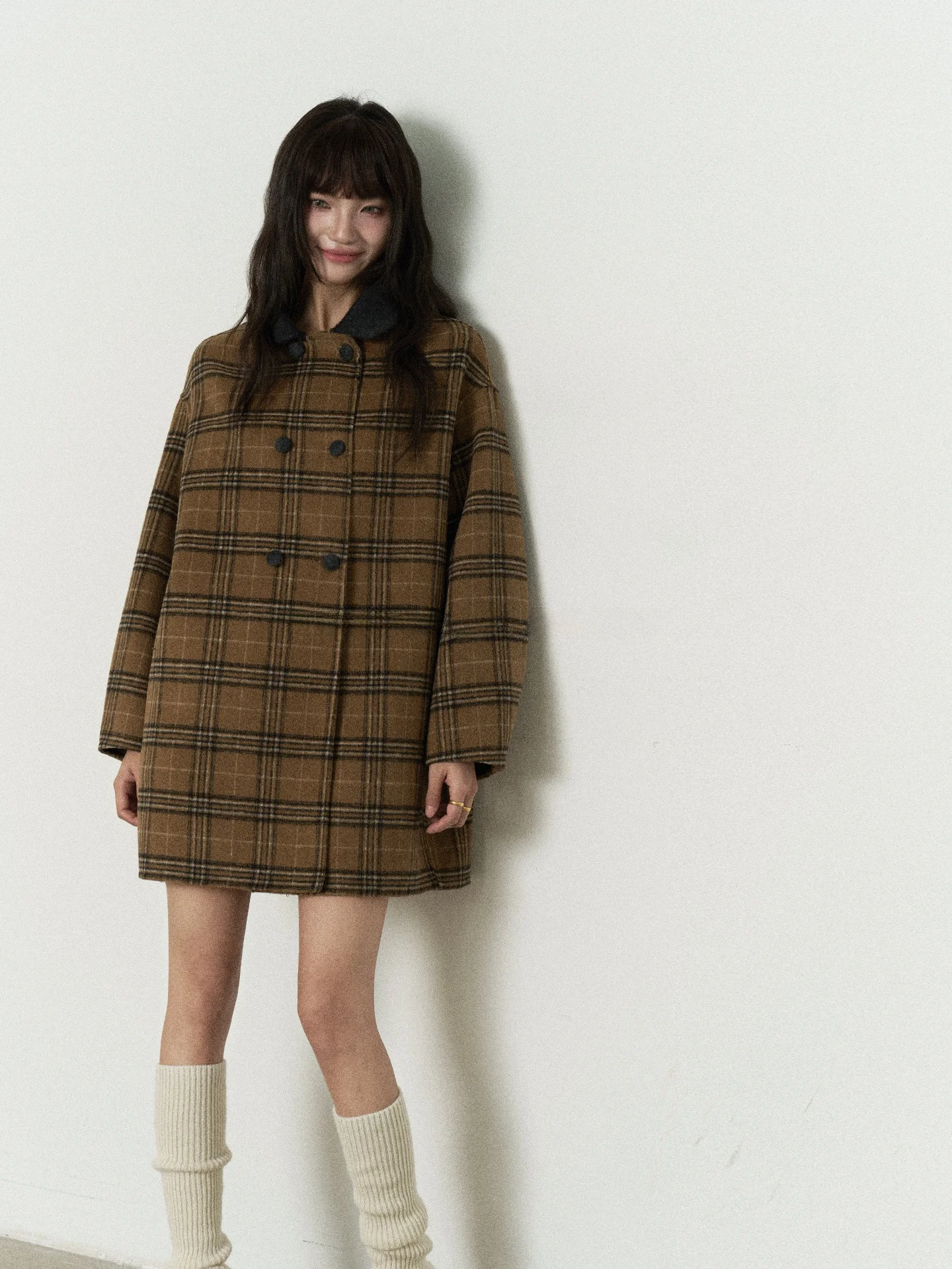 

Flower7 шерстяное клетчатое пальто в стиле ретро, двубортное женское пальто средней длины, осенне-зимняя корейская куртка-стойка