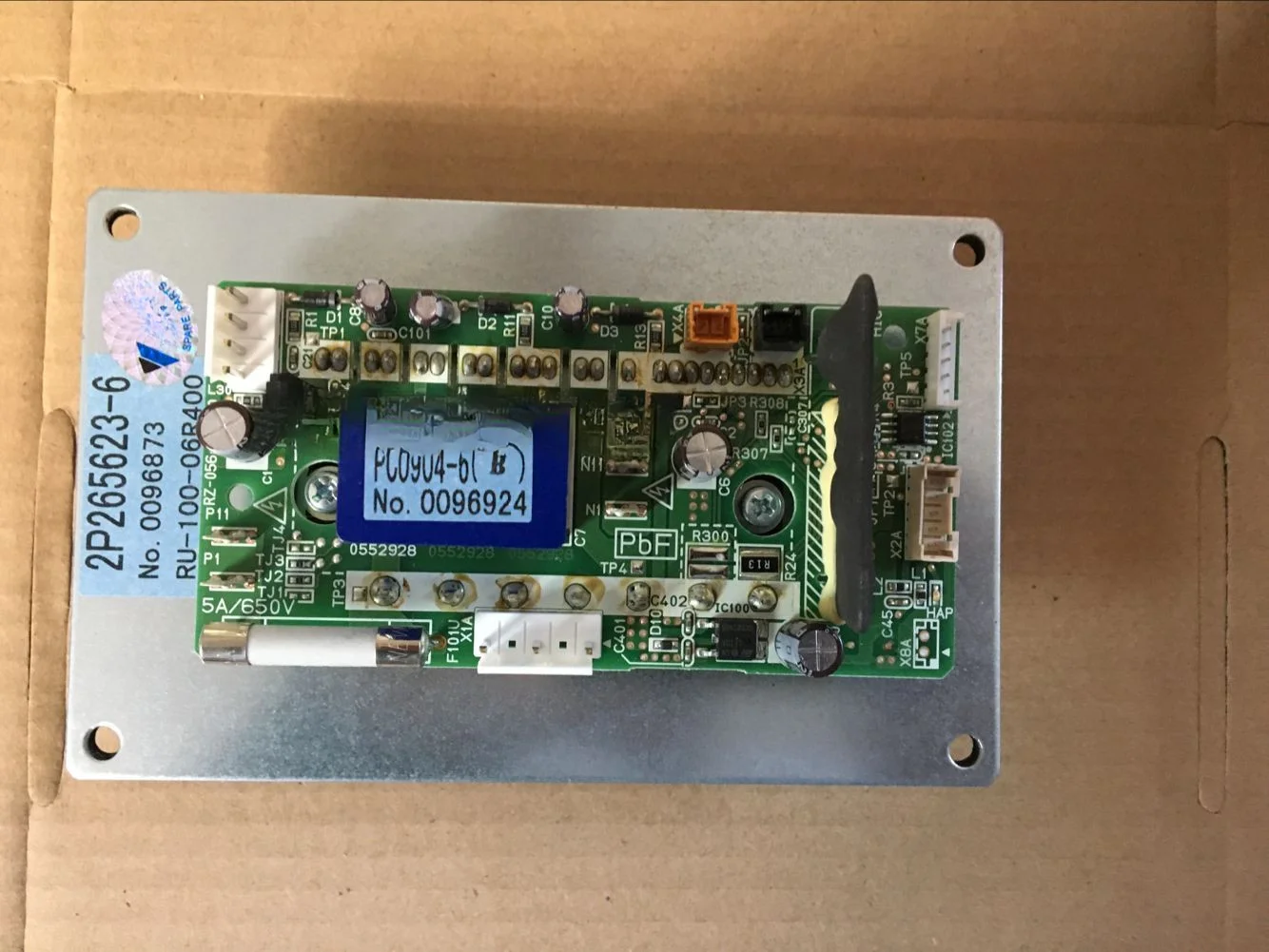 Daikin air conditioner fan board fan frequency conversion P board PC0904-6 2P265623-6 fan module RPZQ8AAY