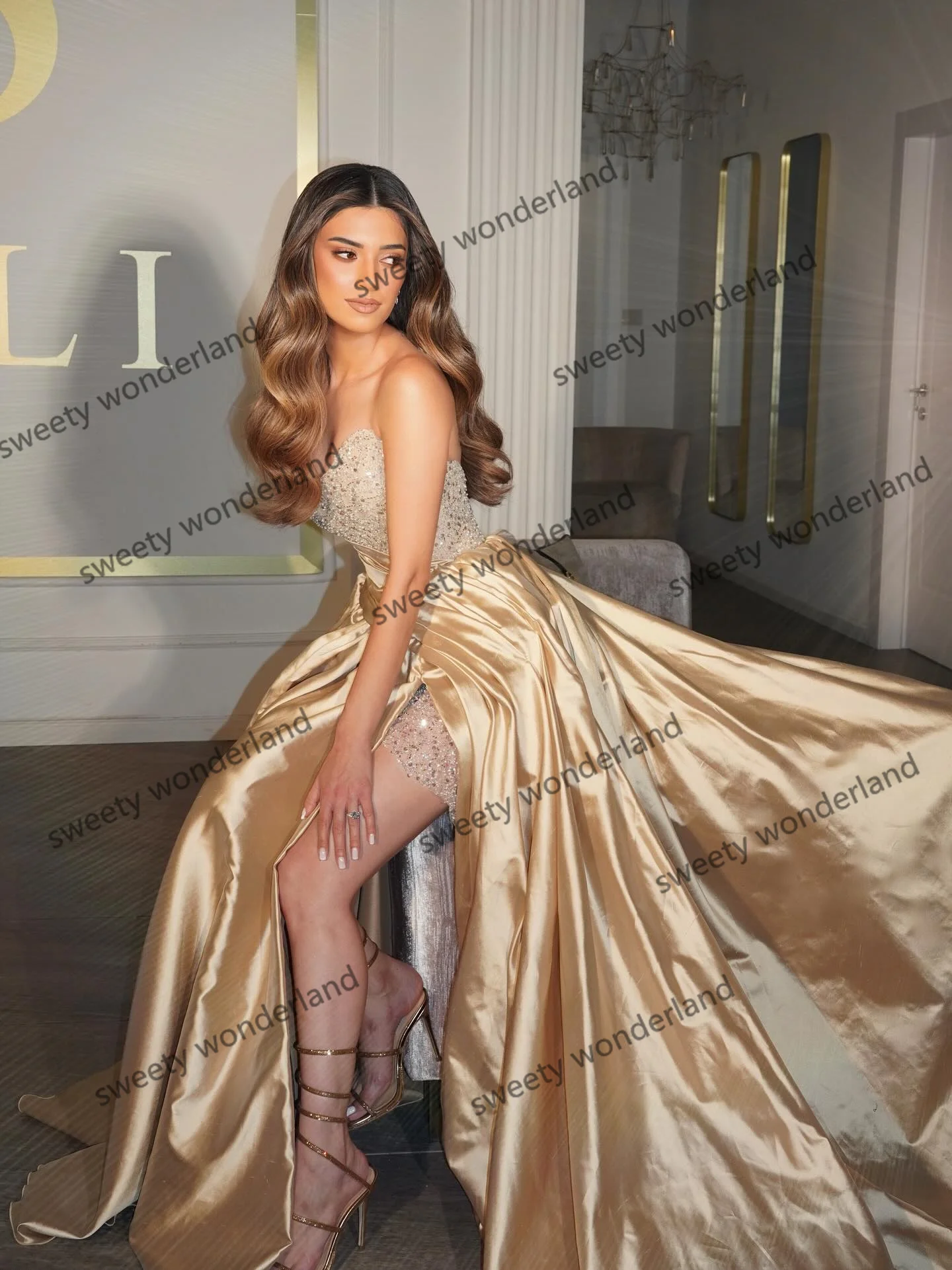 Pailletten strapless avondjurken een lijn ruche rok galajurk zijsplit bruiloft jurk formele vestidos aangepast