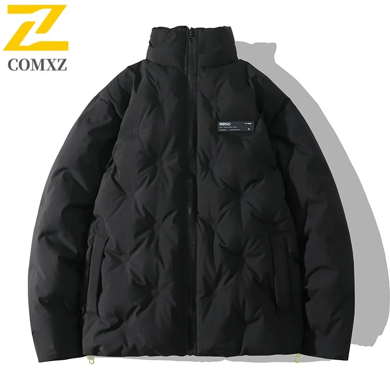 Jaket Musim Dingin COMXZ Tebal Hangat Warna Solid Gaya Korea Jaket Berisi Dakron untuk Perjalanan 2025 Jaket Bulu Angsa Berkualitas Tinggi untuk Pria