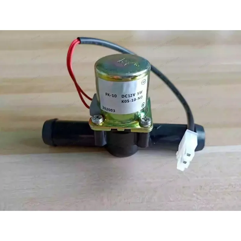 12V Normally Closed Automobile Heater Water Valve Air Conditioner Hot And Cold Switch Solenoid Valve for Car Heating System