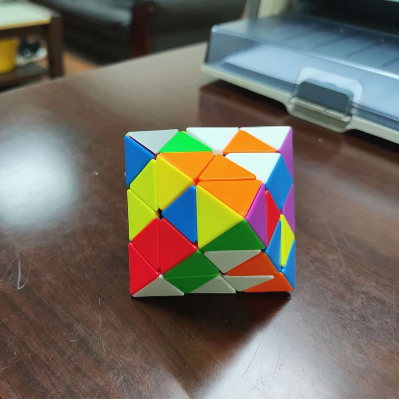 Pyramid Speed Cube Face Turning Octahedron Educational Brain Teaser for Kids Teens Boys Girls кубик антистресс Cubos Antiestres
