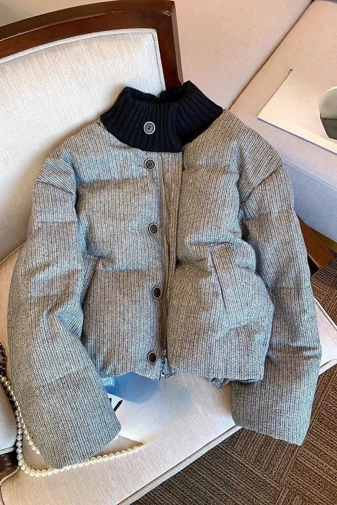 

Stand Collar Cotton Padded Thick Cotton Jacket for Women in Winter 2025 New Retro Style Bread Jacket Warm Jacket