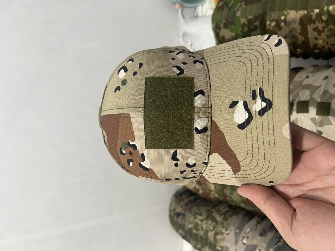 

Шестиколорная бейсболка в пустынном шоколадном камуфляже для активного отдыха