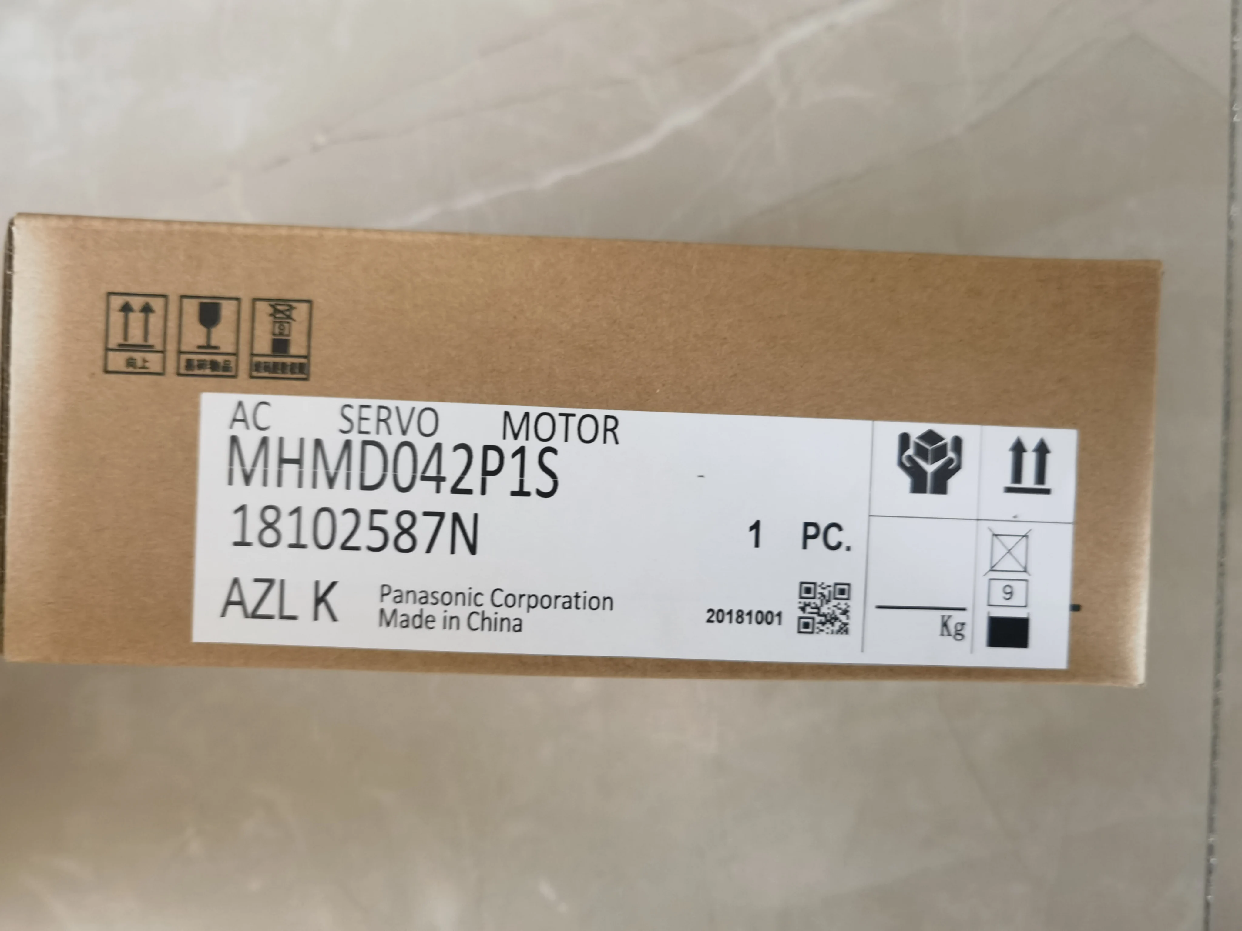 Supply MHMD042P1S   new&original AC servo motor,100% tested before shipment