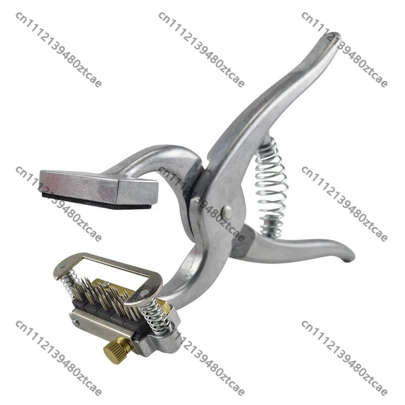 

N Type Livestock Ear Tag Plier 0-9 A-Z Number Marking Device Black Ink Animal Cattle Pig Farming Management Marker Tool