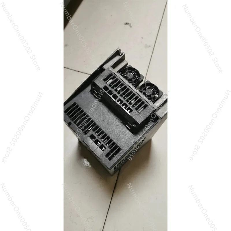 

Подходит для деталей разборки инвертора Siemens 6SL3210-1SE17-7UA0