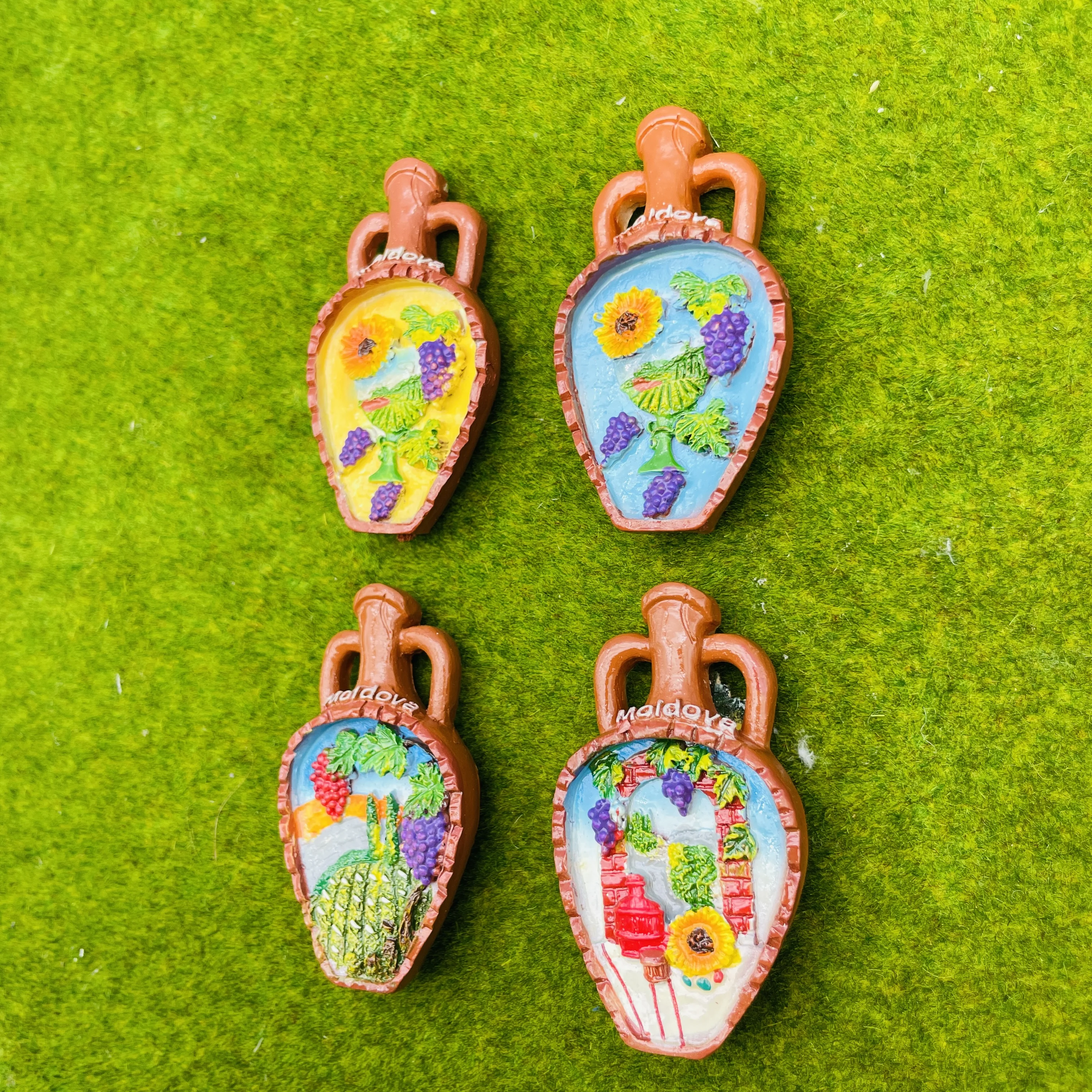 Moldova Traditional Amphora Fridge Magnet Set 4pcs 3D Resin Sunflower Grape Vineyard Tourist Souvenir Home Decor Magnetic Sticke