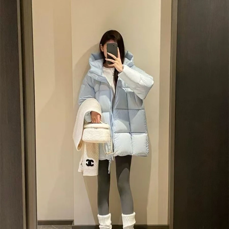 Autunno Inverno Giacca di cotone medio-lunga Donna 2025 Cappotto di cotone con cappuccio casual allentato di nuova moda Addensare tuta sportiva rosa femminile
