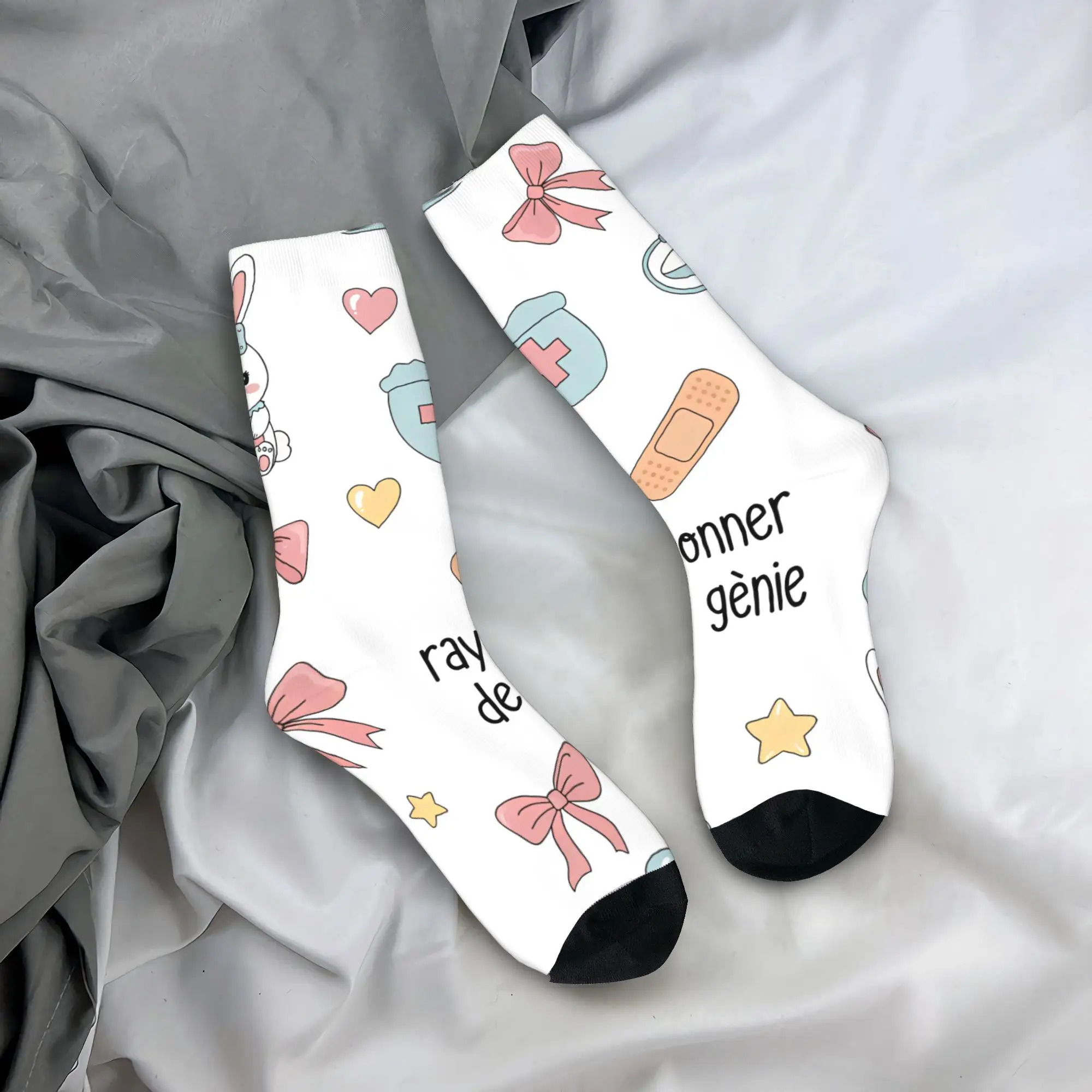 Enfermera En Apuros Doctor Nurse Socks  Modern Stockings Men's Soft Breathable Outdoor Sports Socks Autumn Anti Bacterial Socks