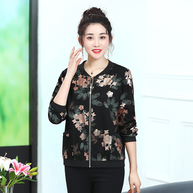 

New middle-aged and elderly women's autumn clothing women's thin jacket fashionable clothes grandma spring jacket
