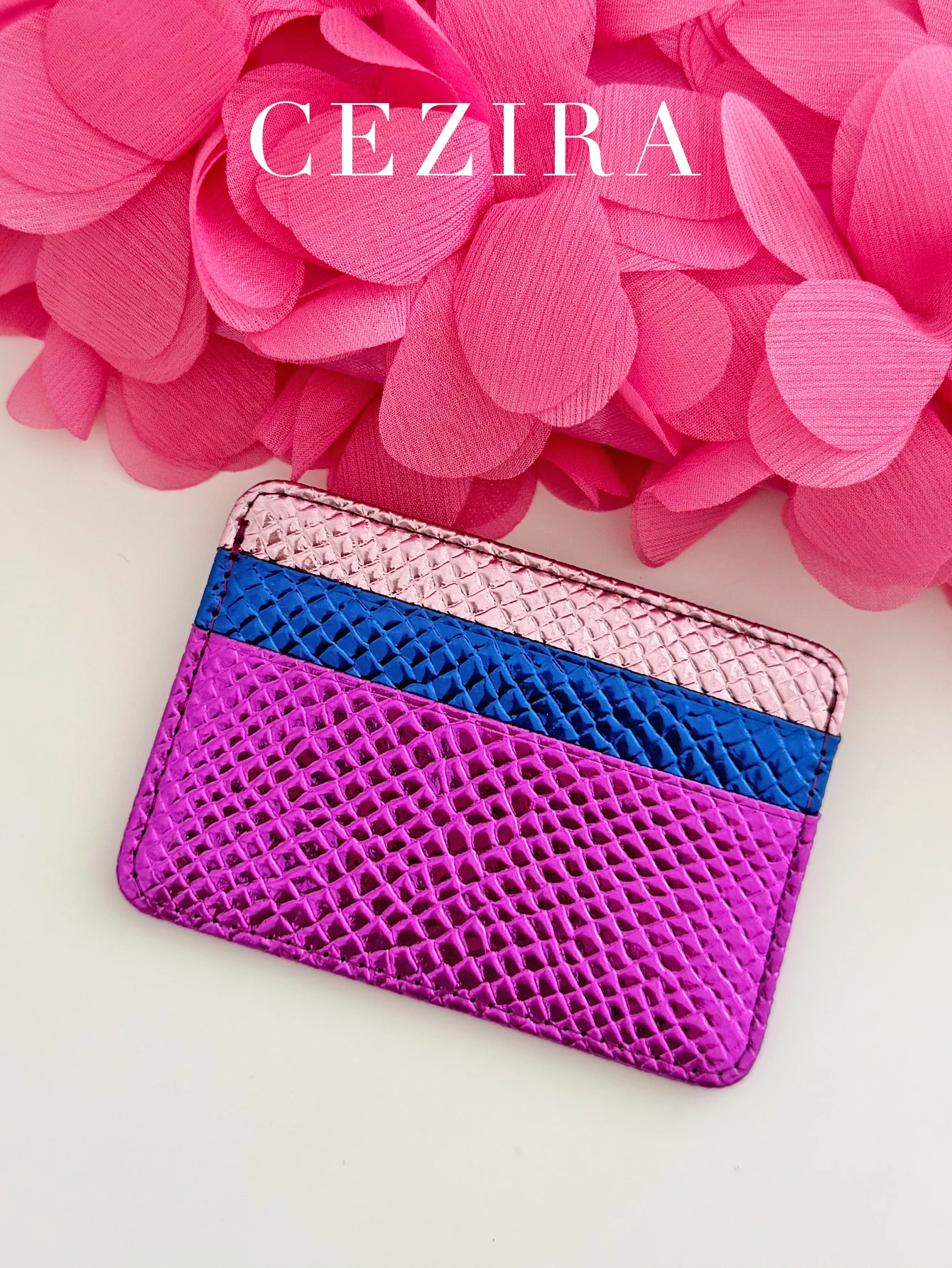 

CEZIRA Luxury Snakeskin Print Metallic PU Leather Contrast Color RFID Thin Short Wallet Card holders Multi Slots Portable Purse