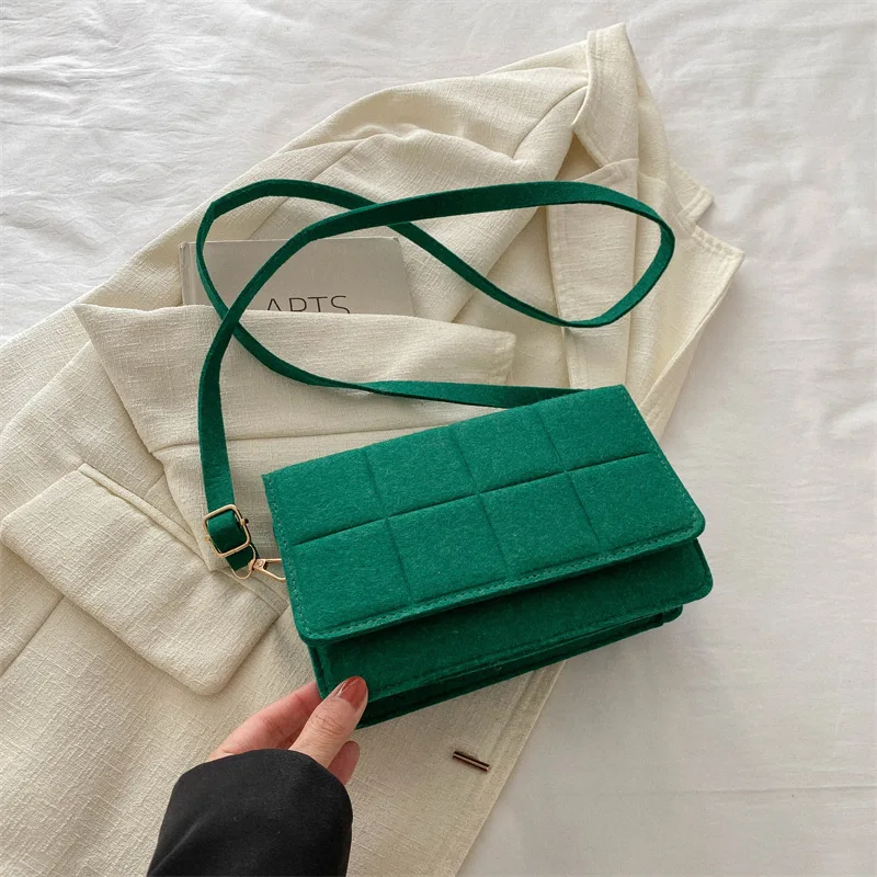 Fashion New Small Square Crossbody Bag Women Simple Large Capacity Single Shoulder Bag 2024 Spring Trendy Felt Leisure Bag