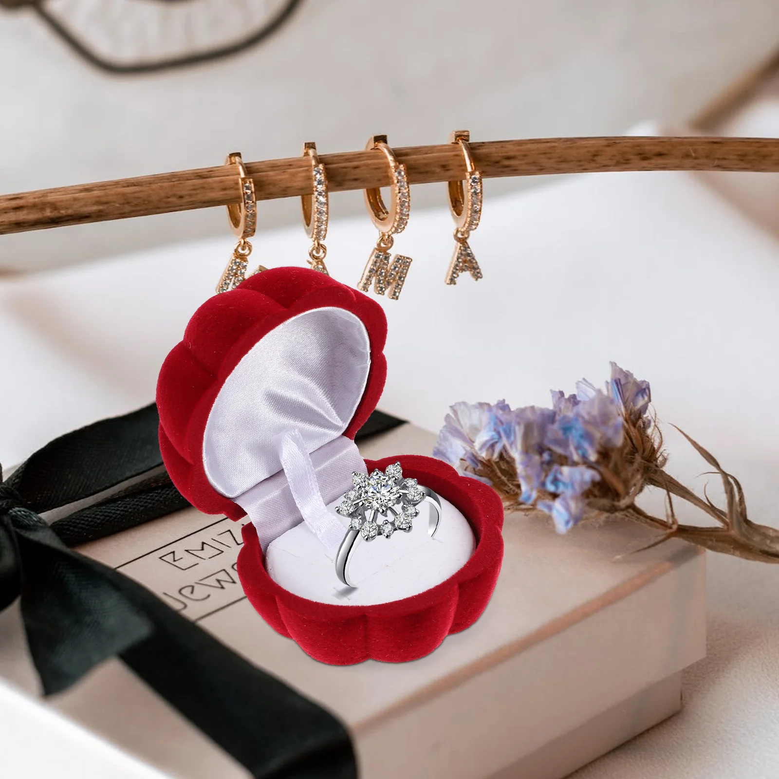 

Шкатулка для драгоценностей в форме тыквы, компактный чехол для хранения колец и сережек, подарочный держатель для свадьбы, дня рождения, Рождества, органайзер