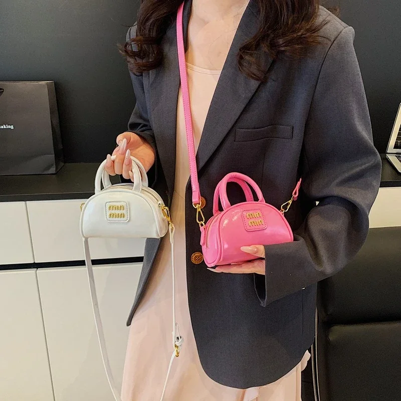 

Fashionable Simple Diaper Bags For Women Elegant Designer Leather Shoulder Bag Vintage Minimalist Large Capacity