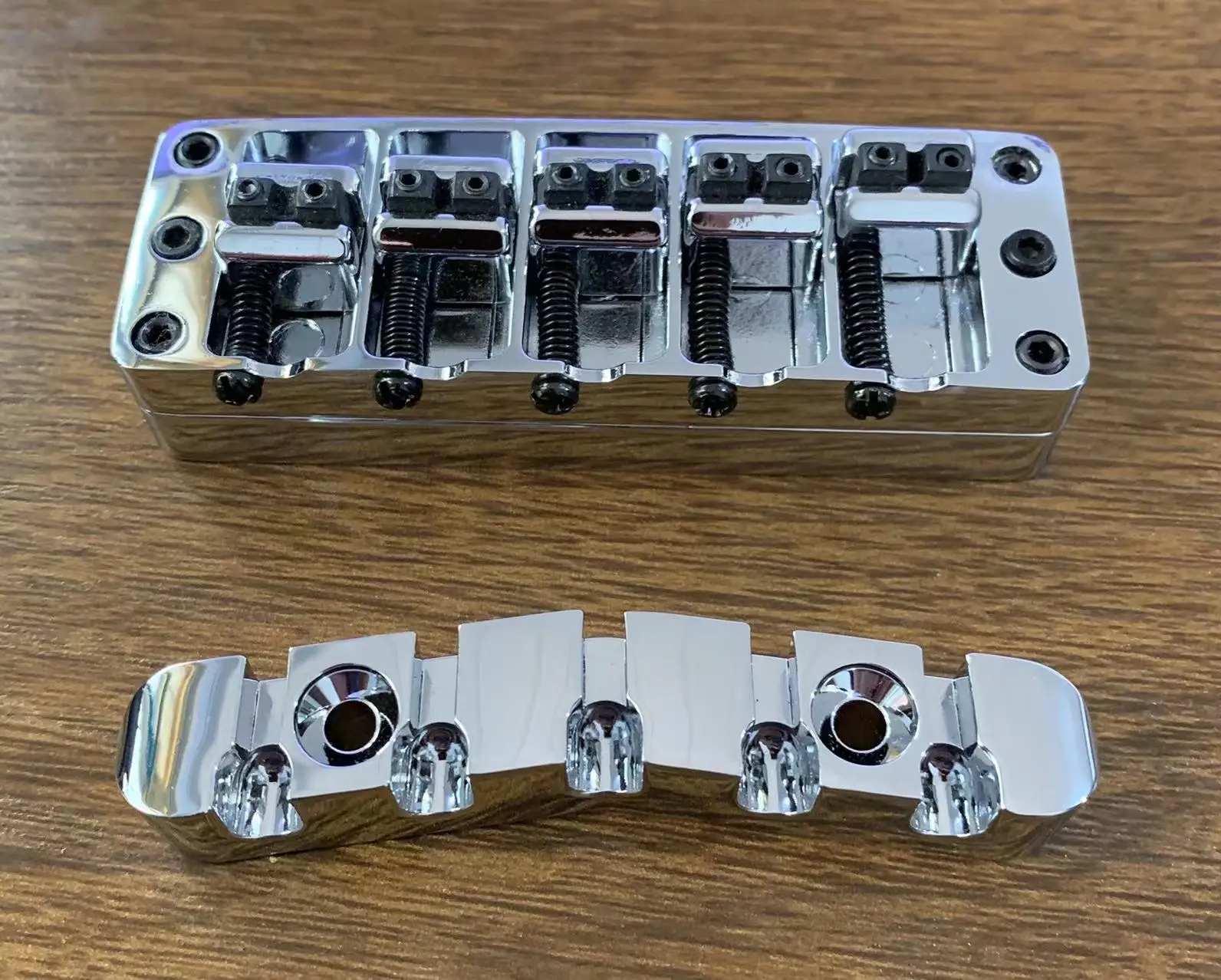 Original W Bridge Tailpiece for 5 Strings Electric Bass Guitars Accessories Made in Germany Discount in Stock