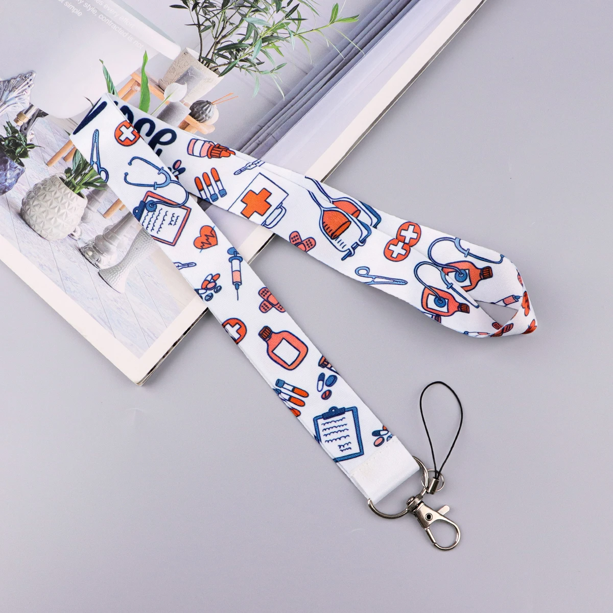 

Medical Nurse Badge Holder ID Credit Card Pass Lariat Mobile Phone Charm Keyring Neck Strap Lanyard for Keys Keychain