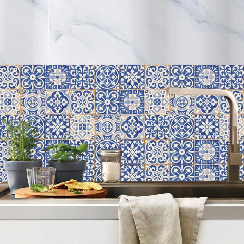 Blaue und weiße Fliesenaufkleber aus Porzellan, 24 Stück, selbstklebend, für Zuhause, Küche, Boden