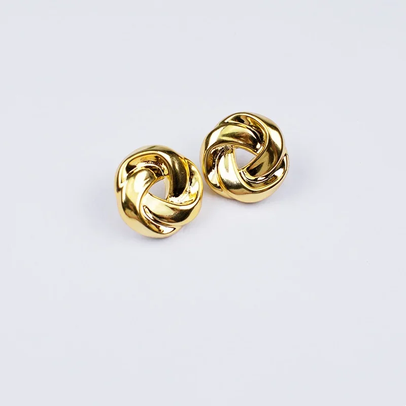 Punk Twist UV Golden Stud Earrings for Women Simple Versatile Personality Exaggerated Smooth Geometry Creative Jewelry Girl Gift
