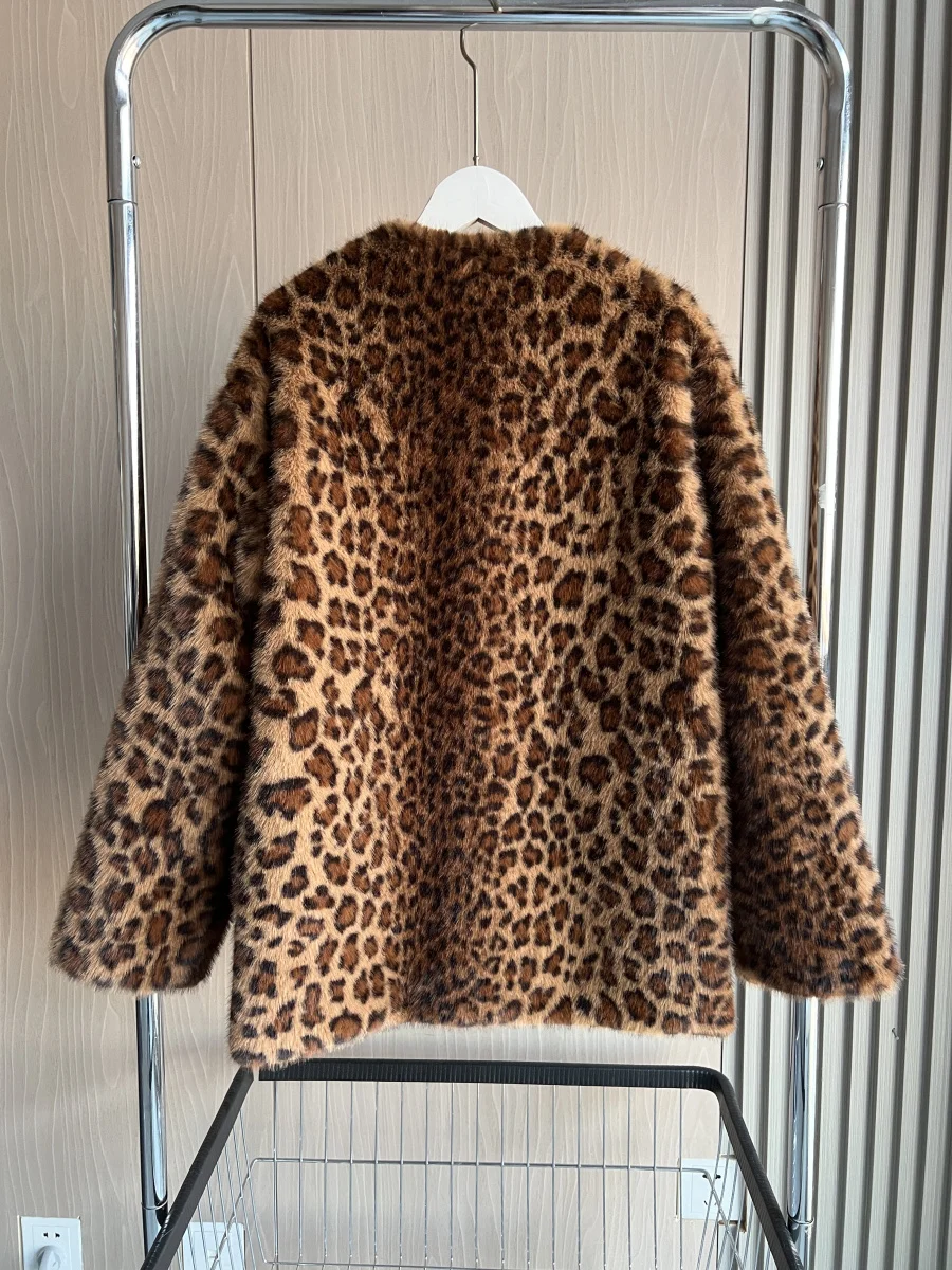 TRAF 2024 Autumn/Winter New Arrivals Women\'s Clothing Animal Print Faux Fur Coat with Hooded Jacket Round Neck Leopard Jacket