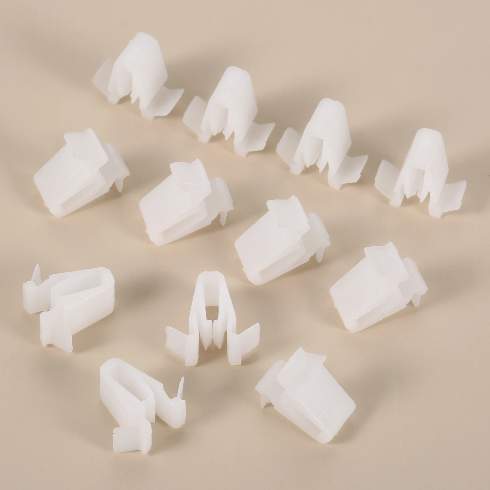 30Pcs Car Rear Hatch Door Side Garnish Moulding Clips for Toyota Camry Highlander Prius Sienna Lexus GS300 GS400 GX470 IS300