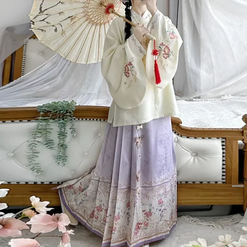 ชุดเดรส hanfu แบบดั้งเดิมชุดเดรสมาเมียนปักลายคอกลมเสื้อแจ็กเก็ตกระโปรงแขนผีหน้าม้าฤดูใบไม้ร่วงฤดูหนาว