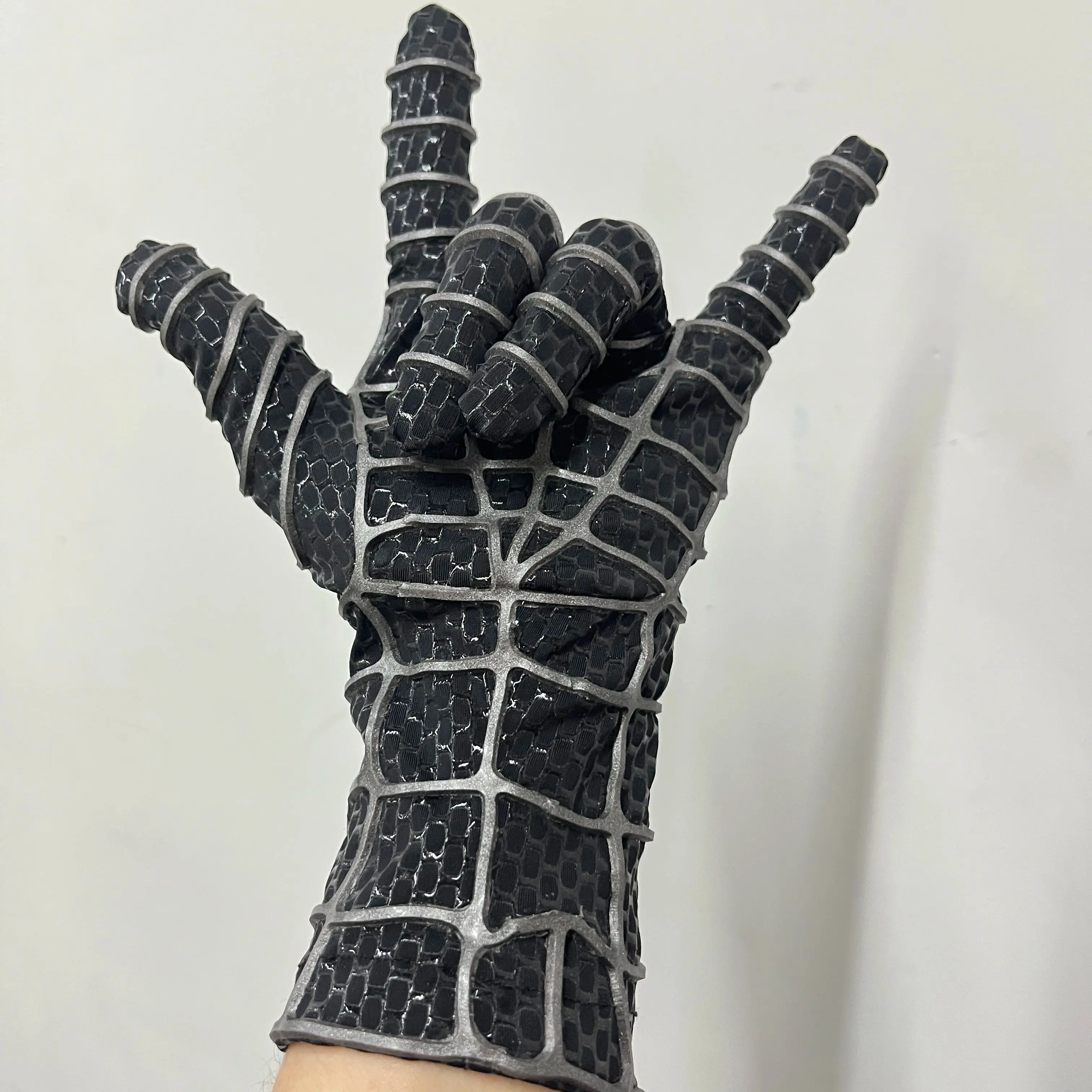 マーベル初代トビー・スパイダーマン グローブ ストリップ・ヴェノム