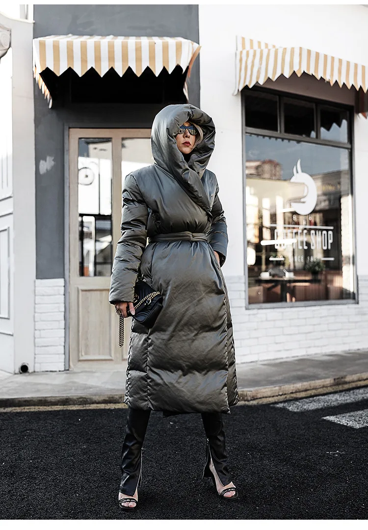 2024 Winter New Women\'s Down Coat Loose Commuter Leisure Windproof Hooded Oversize Down Coat